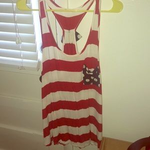 Women’s flag tank